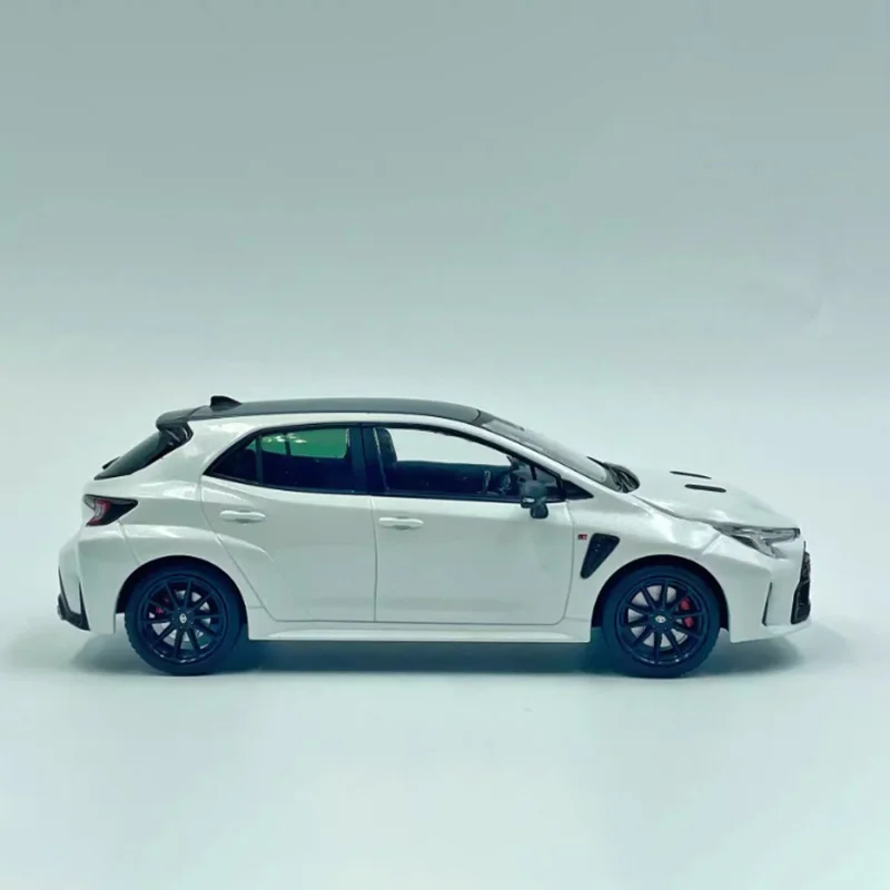 Toyota GR Corolla 1/30 Scale Diecast Model 4 Toyota GR Corolla 1/30 Scale Diecast Model - Image 4