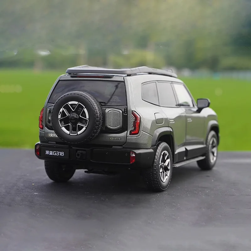 Deep Blue Changan G318 Scale Model Car 6 Deep Blue Changan G318 Scale Model Car - Image 6