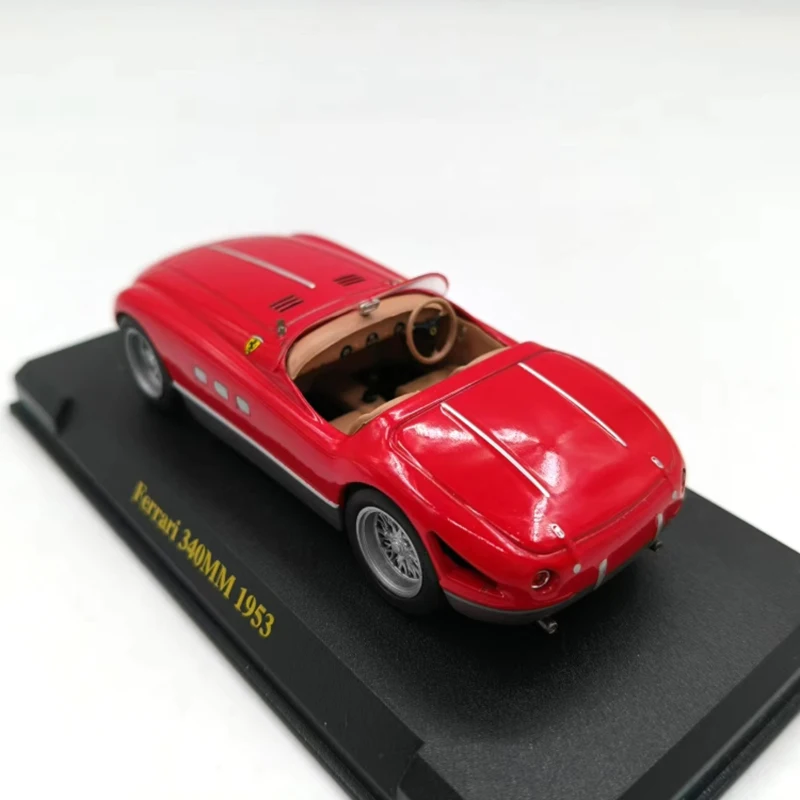 1953 Classic Convertible Roadster Diecast Model 4 1953 Classic Convertible Roadster Diecast Model - Image 4