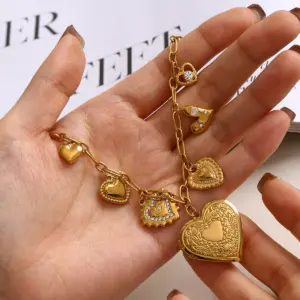 Se1293fbe79af4fa59f023b337068b8756