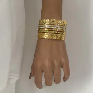 Se1573a41906448e3897b944e389aef34s