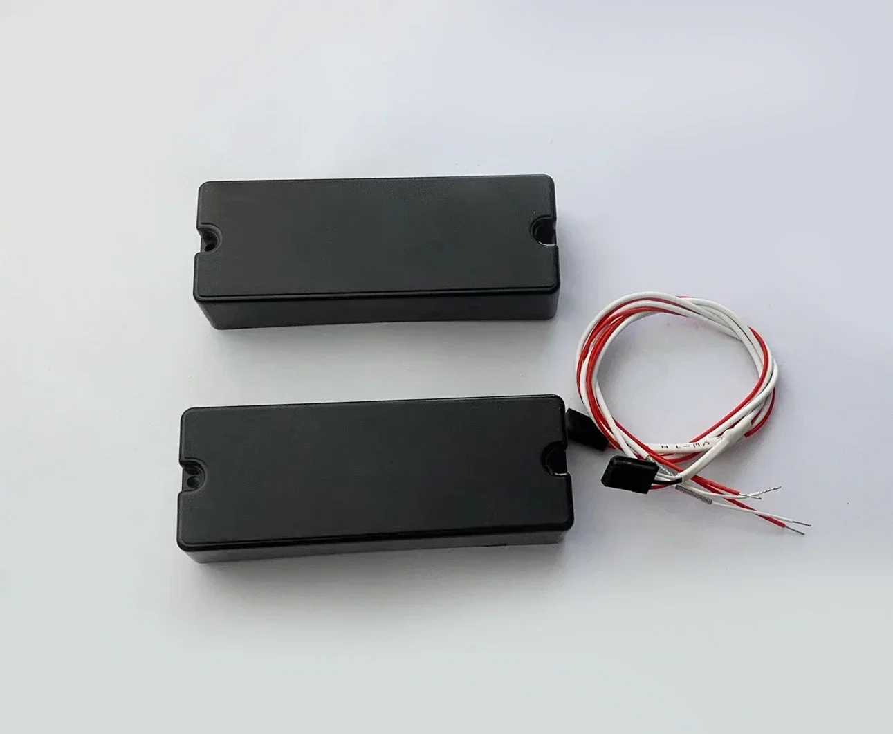 Black 5-String Guitar Pickup Set 3 Black 5-String Guitar Pickup Set - Image 3