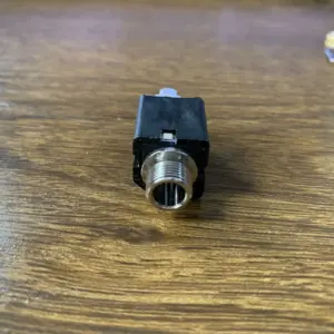 Guitar Output Jack Socket with Metal Finish 11 Se20f5c088e6746dc8fc9b63629e0f76cK