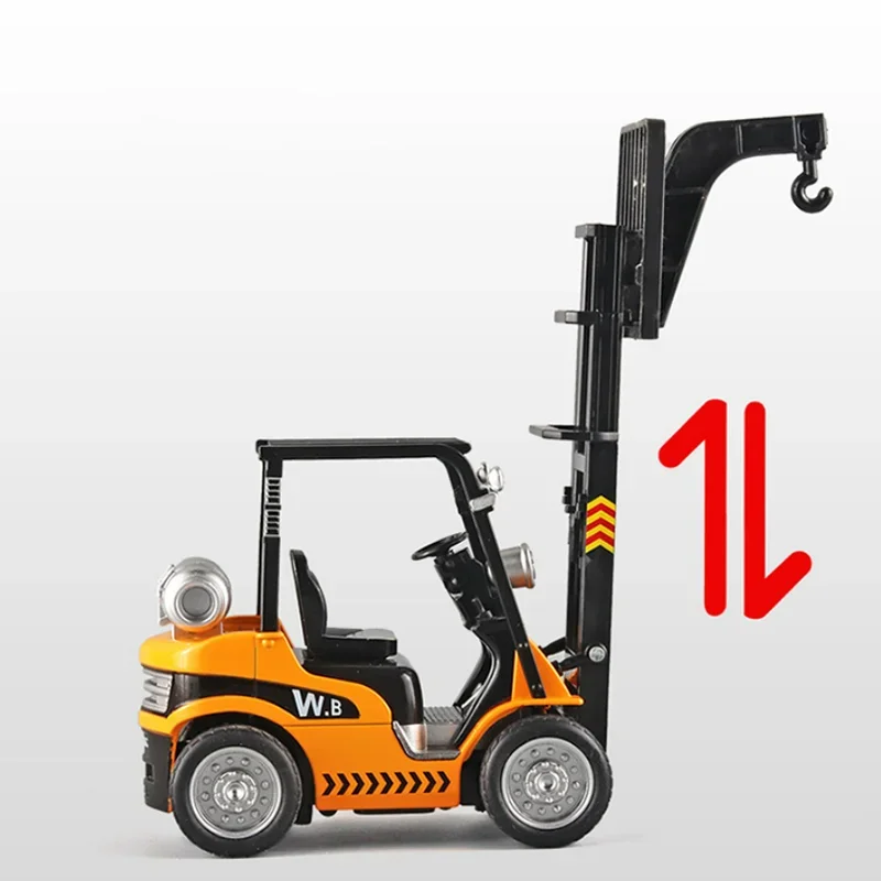 1/24 Scale Diecast Yellow Forklift Truck Model 7 1/24 Scale Diecast Yellow Forklift Truck Model - Image 7