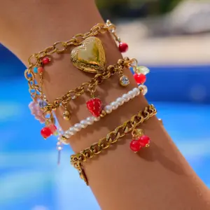 Se2975a99af4b46368a48e11a1b892f1f6