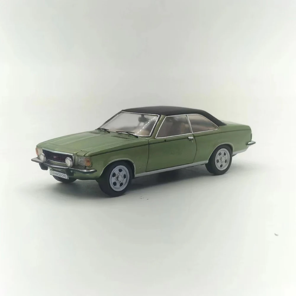 Vintage Opel Commodore B 1:43 Die-Cast Model 2 Vintage Opel Commodore B 1:43 Die-Cast Model - Image 2
