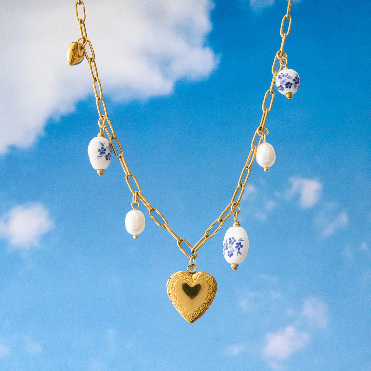 Elegant Stainless Steel Heart Necklace Set 2 Elegant Stainless Steel Heart Necklace Set - Image 2