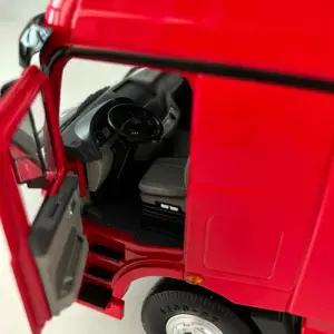 Red 1:24 Scale Heavy Truck Model for Collectors 9 Se306b2b32dbd45d8b53fc0aa42edcf7fS