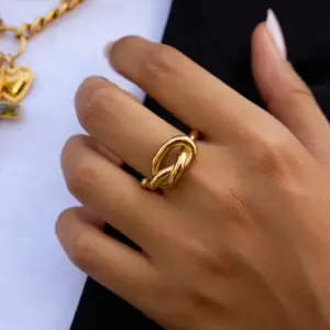 Se335183366ad4495b67acdab9e5161752