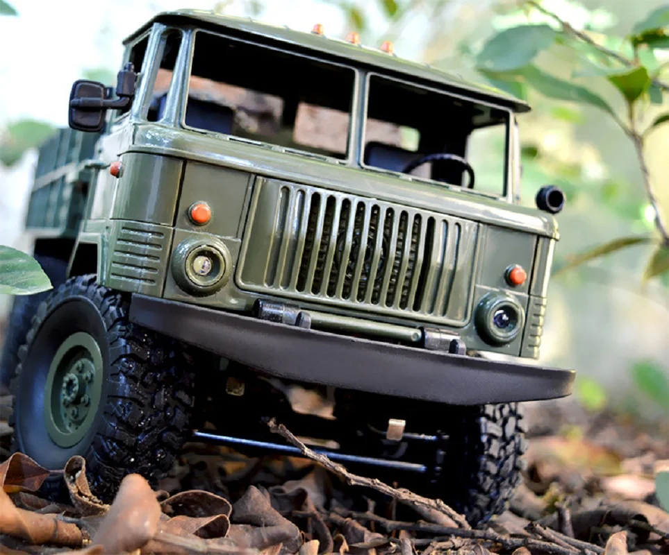 1:16 Scale Military RC Truck for Outdoors 6 1:16 Scale Military RC Truck for Outdoors - Image 6