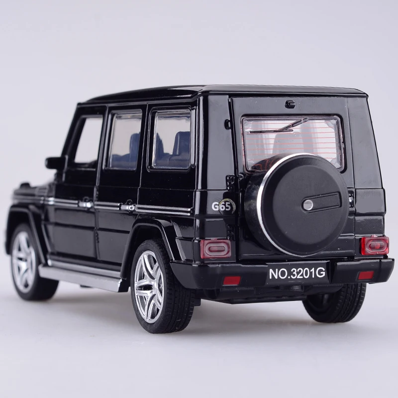 1:32 Scale Off-Road G-Class SUV Model 3 1:32 Scale Off-Road G-Class SUV Model - Image 3