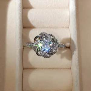 Se361852b377c45d1a7f1dacbd7d2053aP