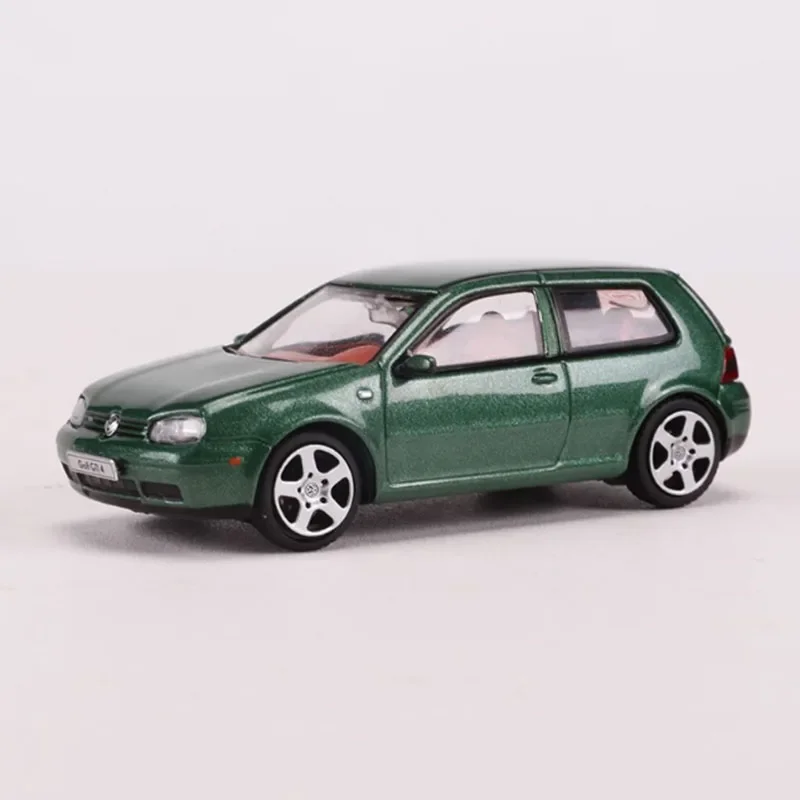 Diecast VW Golf Mk4 1:64 Scale Model in Vibrant Colors 4 Diecast VW Golf Mk4 1:64 Scale Model in Vibrant Colors - Image 4