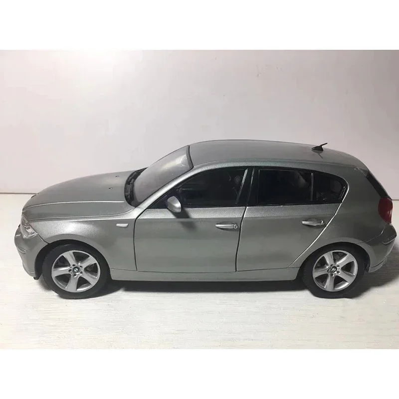 BMW 120i 1/18 Diecast Model with Alloy Wheels 2 BMW 120i 1/18 Diecast Model with Alloy Wheels - Image 2