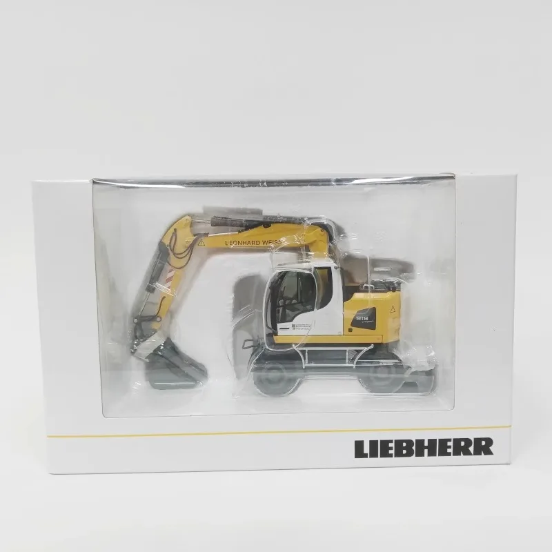 Liebherr A918 Excavator Model 1:50 Scale 6 Liebherr A918 Excavator Model 1:50 Scale - Image 6