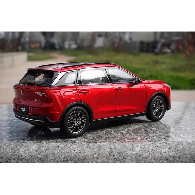 1:18 Scale Diecast T55 SUV Model in Alloy 4 1:18 Scale Diecast T55 SUV Model in Alloy - Image 4