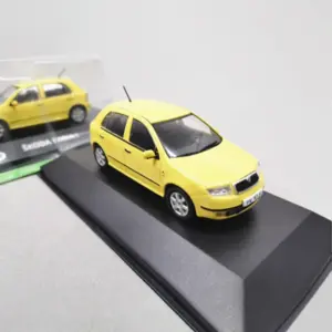 Vibrant Yellow 1/43 Skoda Fabia I Model Car 7 Se3dd9c8d2d1f4029a1ae47b4c8efc1a8v