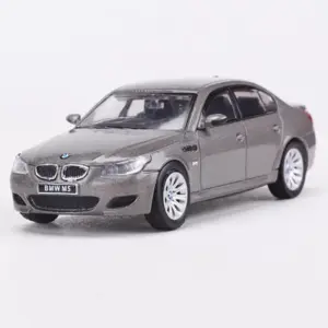 Miniature BMW M5 (E60) 1/64 Scale Model 17 Se43ee63f4be540ed8bd14d4a8e1ffb79p