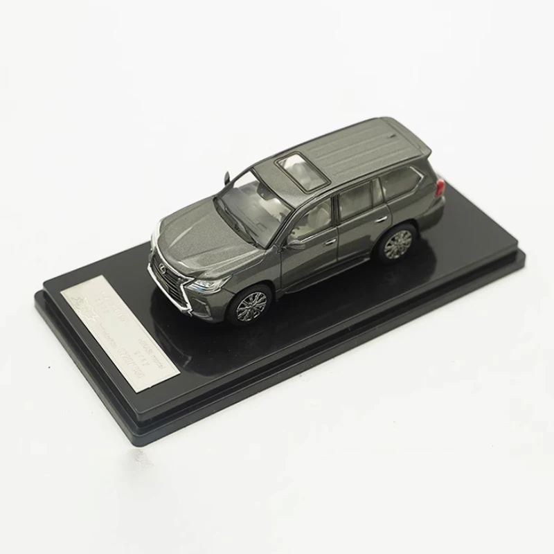 Diecast Lexus LX570 Model for Display 2 Diecast Lexus LX570 Model for Display - Image 2