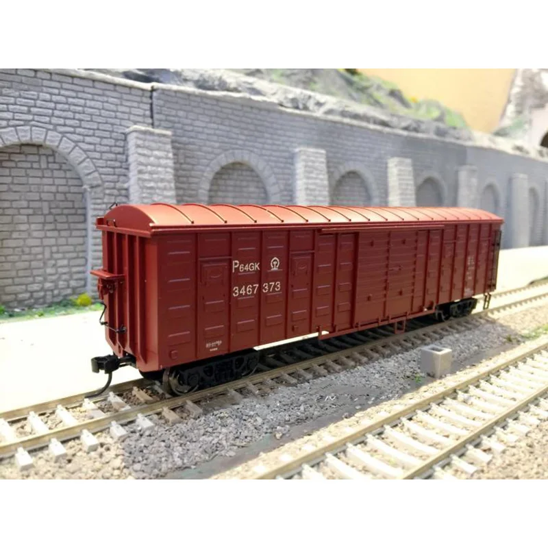 Vintage Red HO Scale Train Carriage Model 8 Vintage Red HO Scale Train Carriage Model - Image 8