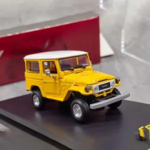 Vibrant Yellow Landcool FJ40 Diecast Model 11 Se47974cf68034b088ebd3a02f137f134Z
