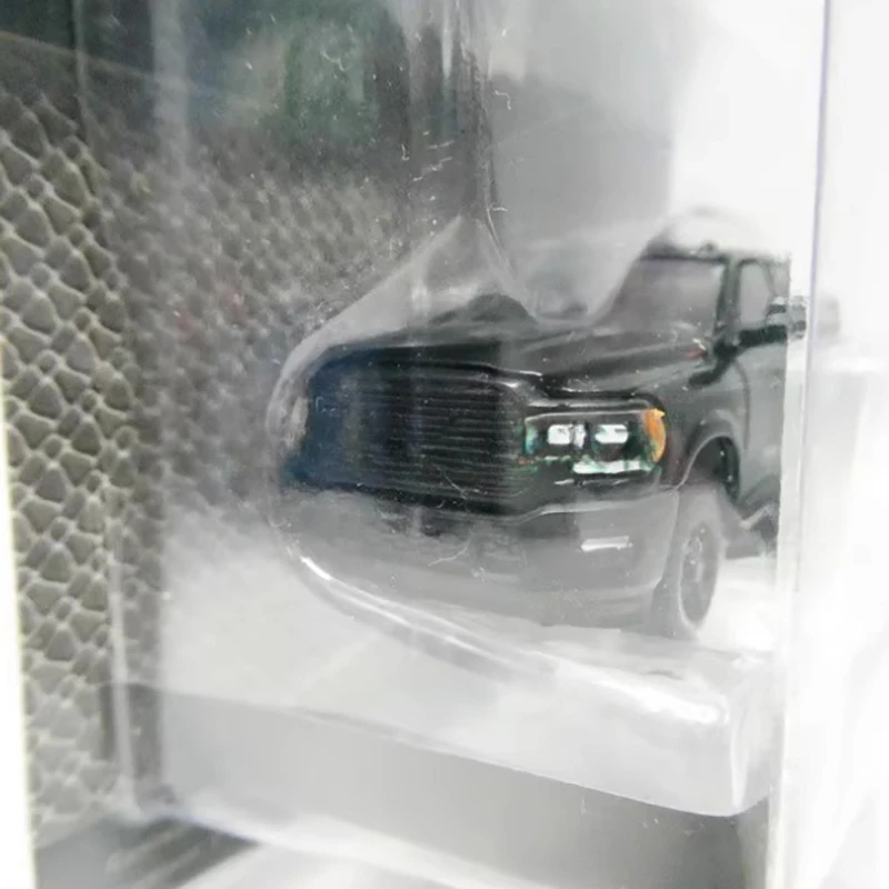 2021 RAM 2500 Diecast Model 1:64 Scale 3 2021 RAM 2500 Diecast Model 1:64 Scale - Image 3
