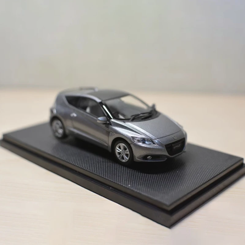 Honda CR-Z 2010 Diecast Model 1:43 Scale 4 Honda CR-Z 2010 Diecast Model 1:43 Scale - Image 4