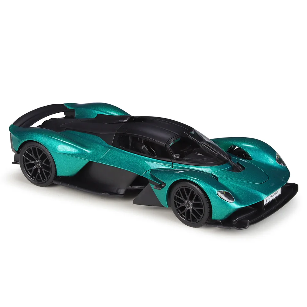 Aston Martin Valkyrie 1:18 Diecast Model 5 Aston Martin Valkyrie 1:18 Diecast Model - Image 5