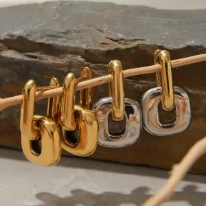 Se4e1873d6d9e42a99dc1fb989a8317f70