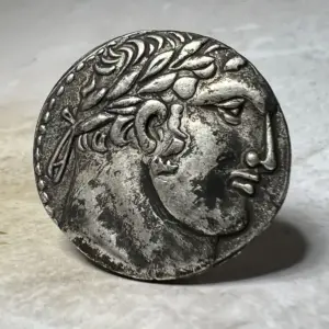 Vintage Copper Apollo Coin with 28mm Diameter