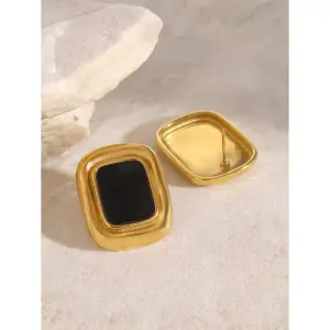 Se6589996b6e1470a99322559611708a4l