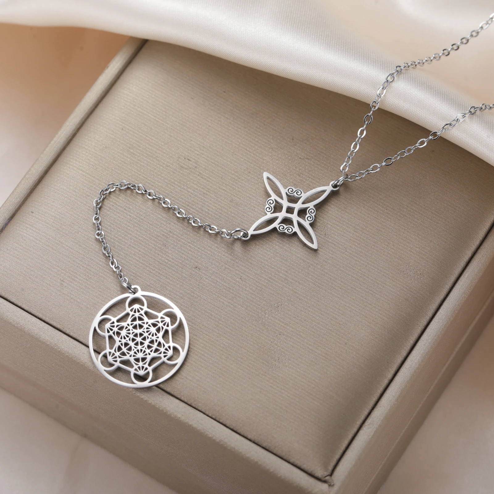 Metatron Cube Witch Knot Necklace in Stainless Steel 2 Metatron Cube Witch Knot Necklace in Stainless Steel - Image 2