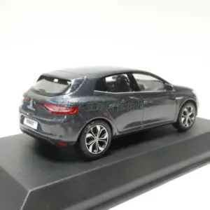 Renault Megane SUV 1:43 Diecast Model 11 Se6cd408437514633a18b982e6529ddecS