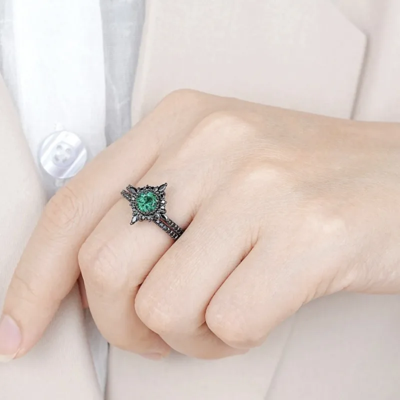 Elegant Green Zircon Cocktail Ring for Women 2 Elegant Green Zircon Cocktail Ring for Women - Image 2