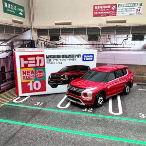 Mitsubishi Outlander 1:64 Diecast Model Car 10 Se8073c5921d9443d89d5ffba6035af0ez