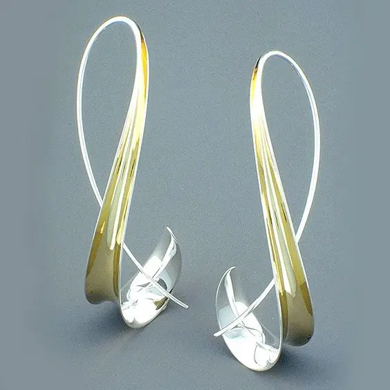 Vintage Crescent Moon Earrings in Zinc Alloy 6 Vintage Crescent Moon Earrings in Zinc Alloy - Image 6