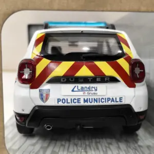 Se83d856e91674fa49075198cdc8f7f82v