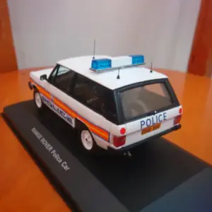 1:43 Scale Land Rover Police Model Replica 10 Se879b82a68a74a81902bf808d95462dfh