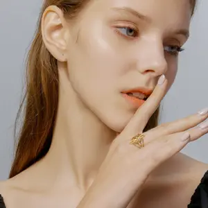 Se8cb7ff5b7704afe82e7ada56d4ce651s