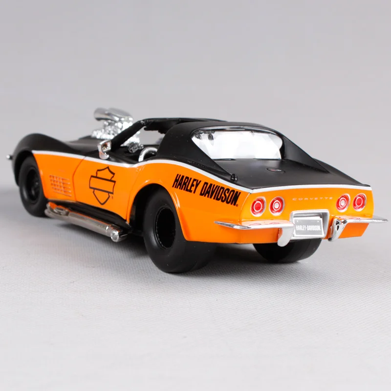 Chevrolet 1970 Corvette Harley Diecast Model 6 Chevrolet 1970 Corvette Harley Diecast Model - Image 6