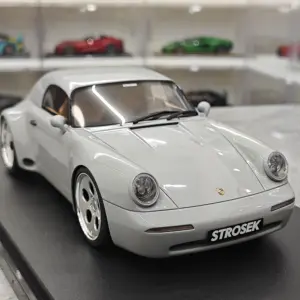 1:18 Porsche 911 STROSEK MEGA 30 Jahre Collectible Model 8 Se9f68655258348dc9fdb27976871154d2