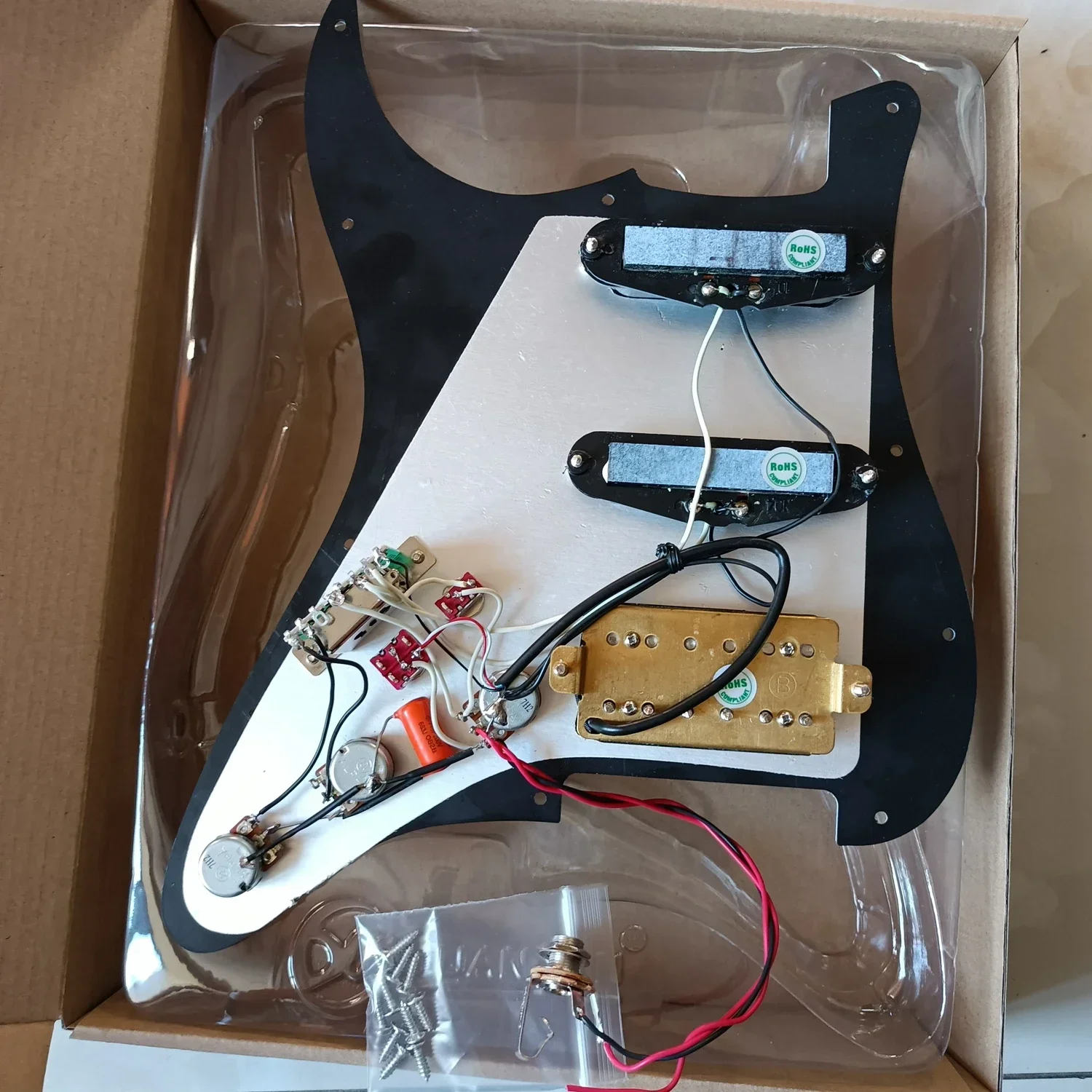 Black Stratocaster-Style Pickguard Set for Fender Guitars 6 Black Stratocaster-Style Pickguard Set for Fender Guitars - Image 6