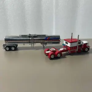 1/64 Peterbilt 389 Tanker Diecast Model Truck 11 Sea0e2fd0556b44c4bf71bbbdcca10e4fq