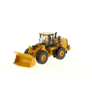 Cat 972M Loader Miniature Model 1/87 Scale