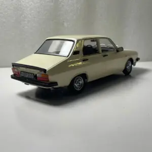 Vintage Beige Dacia 1310 TLX 1:18 Scale Model 10 Sea3f27e341ac4c34b6f858391a019e44m