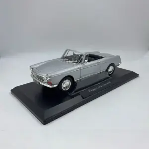 Silver 1:18 Diecast Vintage Convertible 9 Sea44609a686e4fc8b04a787ede9c00eb4