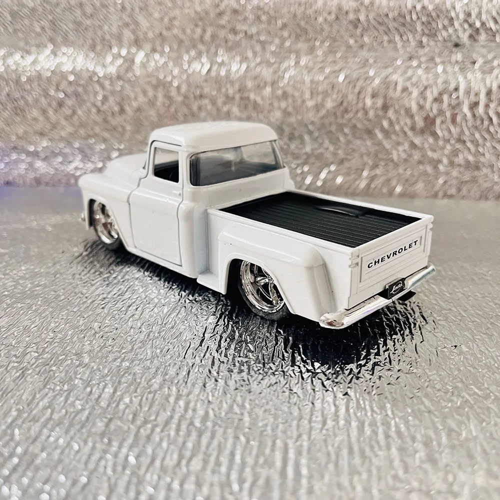 1955 Chevrolet Pickup Truck Model 1:32 Scale 2 1955 Chevrolet Pickup Truck Model 1:32 Scale - Image 2