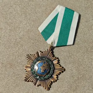 Russian Peace and Friendship Medal 8 Seb7eab72bd1845ad9dca9965bcc8f23e8