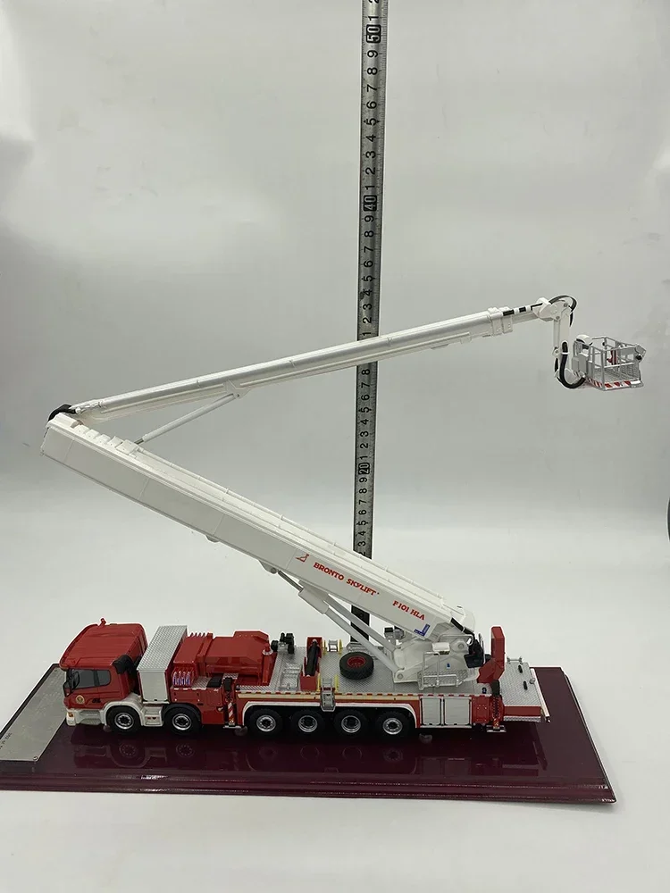 Bolangtao 101m Fire Truck Model 1:43 Scale 6 Bolangtao 101m Fire Truck Model 1:43 Scale - Image 6