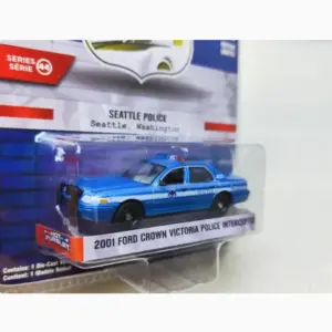 Diecast 2001 Ford Crown Victoria Police Car 10 Sebf4eefe678e4b9185a3ee991d63336ed